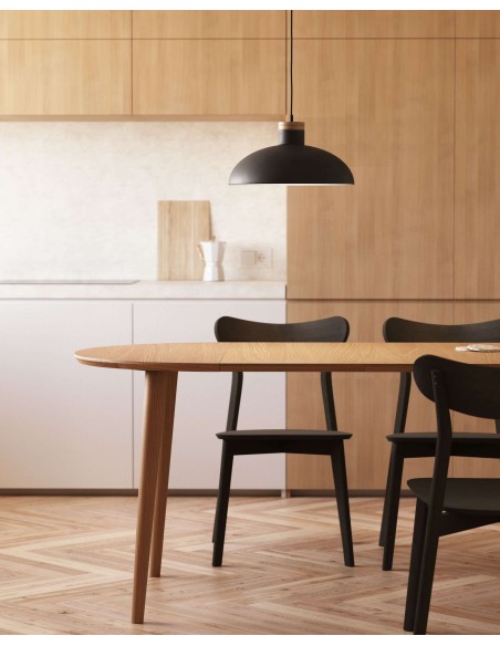 Mesa extensible redonda Oqui MDF en chapa de roble y patas de madera maciza 90 (170) x 90 cm  - Kave Home