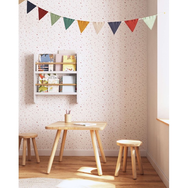 Mesa infantil cuadrada Dilcia de caucho 55x55cm - Kave Home. CC2983M46