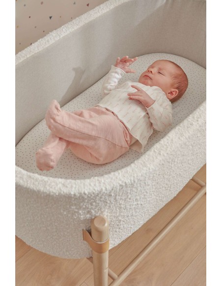 Moisés Adara de borreguito blanco y madera maciza de haya 69 x 46 cm - Kave Home