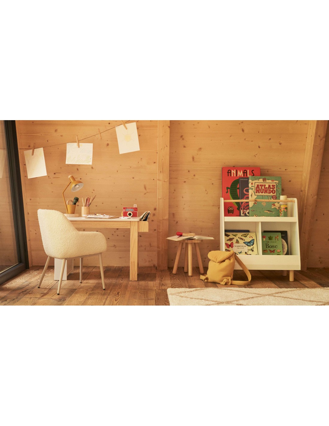 Sillón Infantil de Madera y Borreguillo