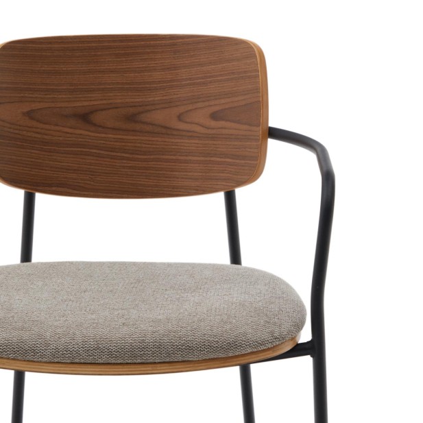 Silla Maureen chapa de nogal...