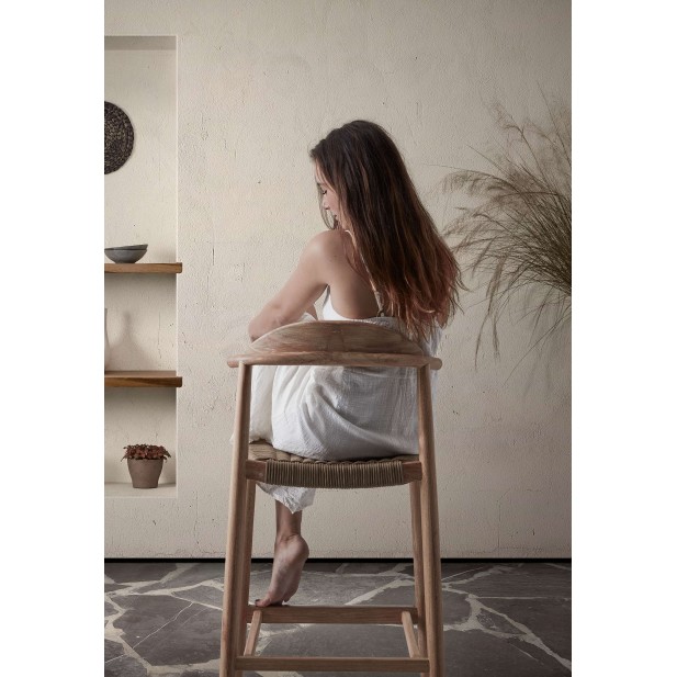 Taburete NINA 76 cm Alto, Acacia Natural - Kave Home. Vackart Taburete NINA 76 cm Alto, Acacia Natural - Kave Home. Vackart