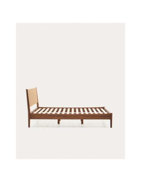 Cama Elan de chapa y madera maciza de nogal con cuerda 180 x 200 cm FSC Mix Credit - Kave Home
