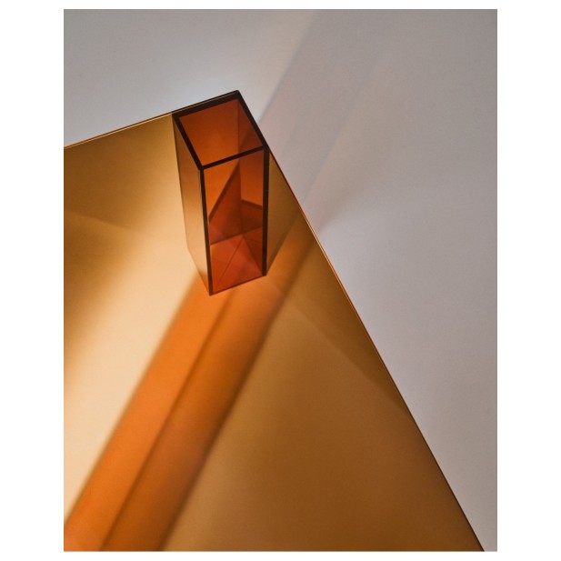 Mesa de centro Adularia de cristal... Mesa de centro Adularia de cristal...