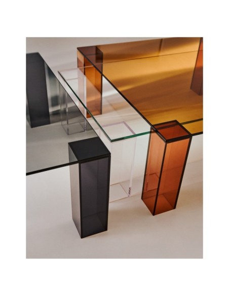 Mesa auxiliar Adularia de cristal templado gris oscuro 85 x 85 cm - Kave Home