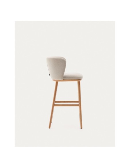 Taburete Ciselia chenilla beige y madera maciza fresno acabado tono natural FSC Mix Credit 75cm - Kave Home