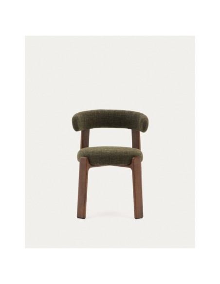 Silla Granite de chenilla verde y madera maciza de fresno con acabado nogal FSC 100% - Kave Home