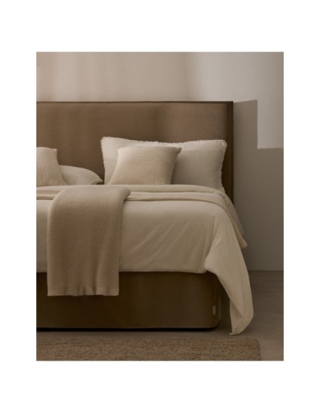 Cabecero desenfundable Jaira de lino y algodón topo para cama de 160 cm - Kave Home