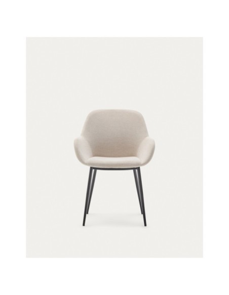 Silla Konna beige y patas de acero con acabado pintado negro - Kave Home