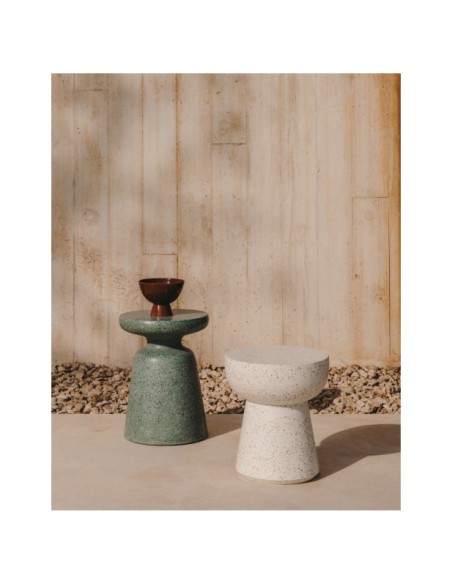 Mesa auxiliar exterior Mesquida de terrazo verde Ø 39 cm - Kave Home
