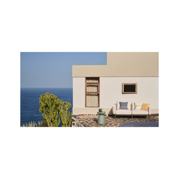 Mesa auxiliar exterior Mesquida de... Mesa auxiliar exterior Mesquida de...