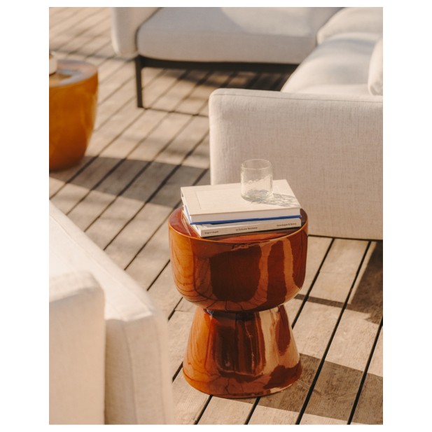 Mesa auxiliar exterior Mesquida de... Mesa auxiliar exterior Mesquida de...