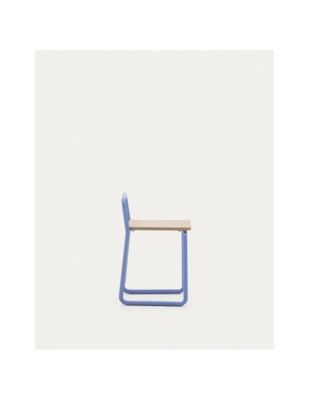 Silla Tinn de chapa de fresno y estructura de metal azul - Kave Home