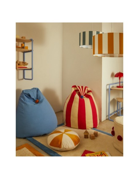 Estantería Tinn de chapa de fresno y estructura de metal azul 70 x 60 cm - Kave Home