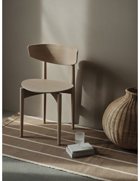 Silla de Comedor HERMAN, Madera Aceitada / Blanco - Ferm Living