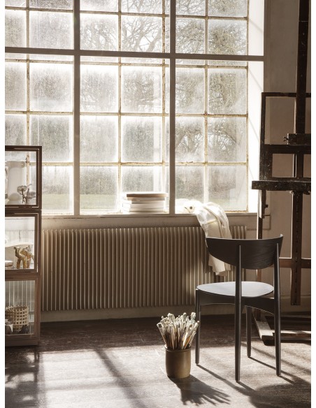 Silla de Comedor HERMAN, Madera / Negro - Ferm Living