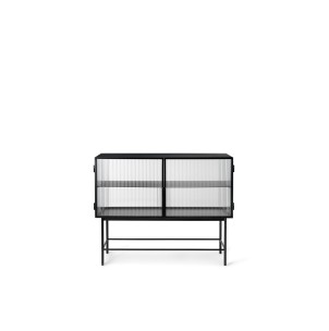 Aparador HAZE, Vidrio Estriado / Metal Negro - Ferm Living; 1104263107