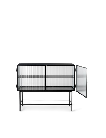 Aparador HAZE, Vidrio Estriado / Metal Negro - Ferm Living