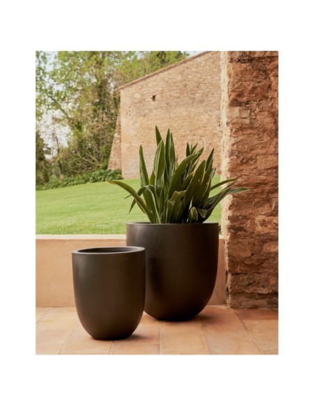 Macetero Aiguablava de cemento negro Ø 56 cm - Kave Home