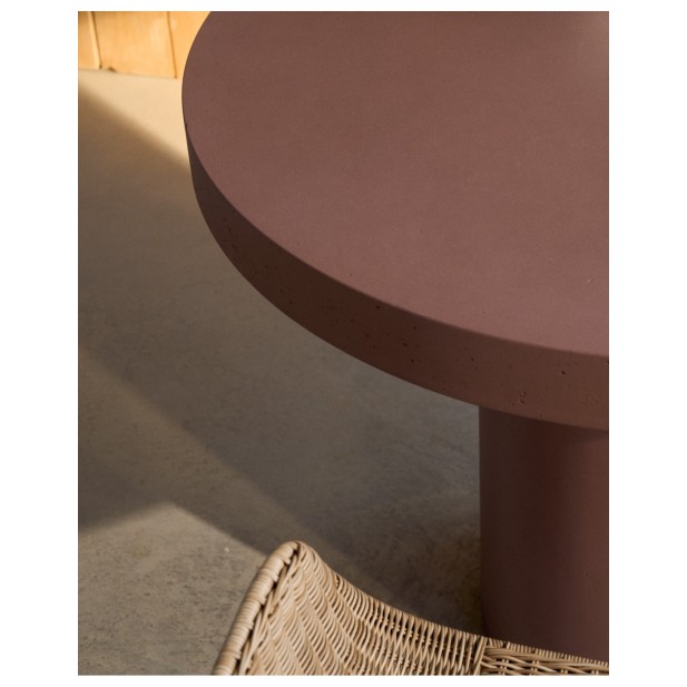 Mesa redonda Aiguablava de cemento... Mesa redonda Aiguablava de cemento...