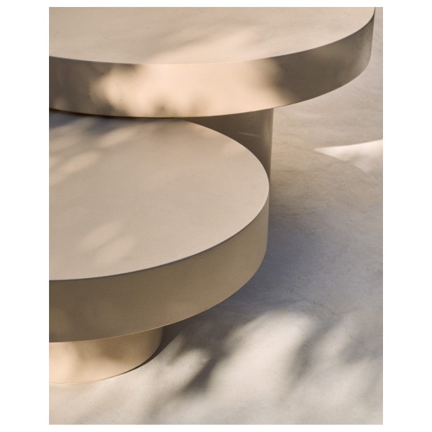 Mesa de centro Aiguablava de cemento... Mesa de centro Aiguablava de cemento...