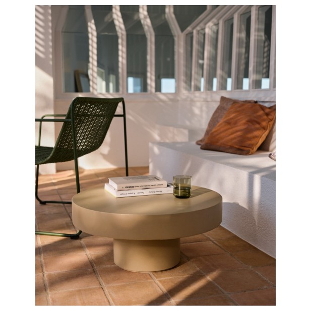 Mesa de centro Aiguablava de cemento... Mesa de centro Aiguablava de cemento...