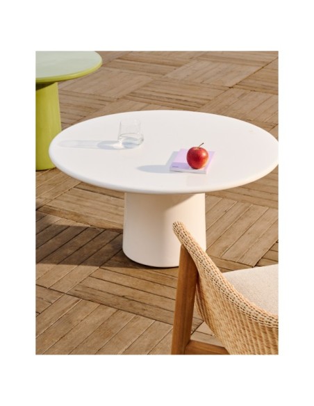Mesa de centro Albanella de cemento con acabado blanco brillante Ø85 cm - Kave Home