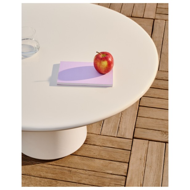 Mesa de centro Albanella de cemento... Mesa de centro Albanella de cemento...