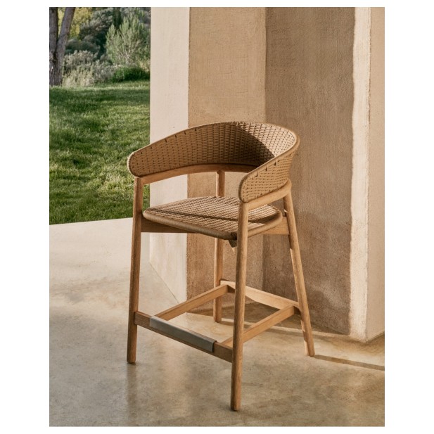 Taburete Arinella de madera maciza de... Taburete Arinella de madera maciza de...