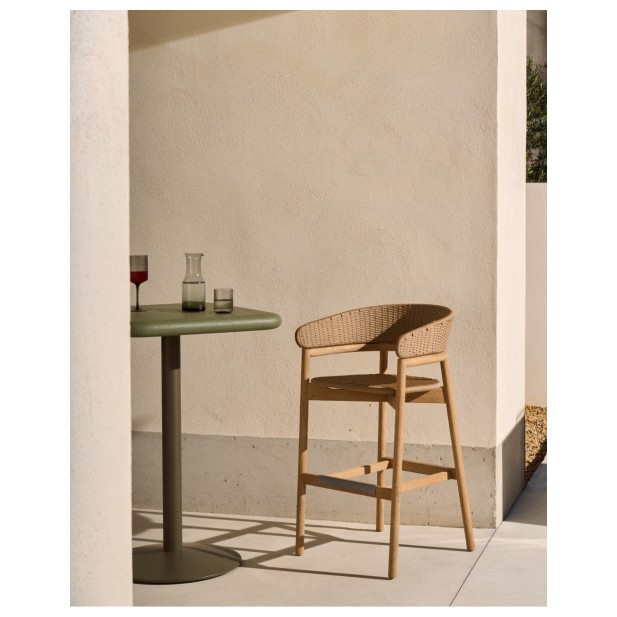 Taburete Arinella de madera maciza de... Taburete Arinella de madera maciza de...