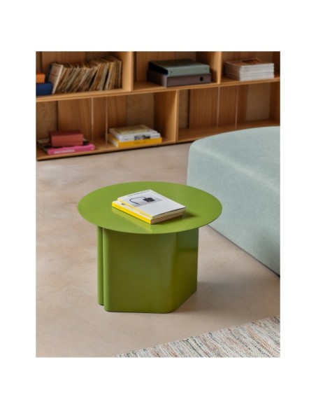 Mesa auxiliar Arvin de hierro verde Ø 55 cm - Kave Home