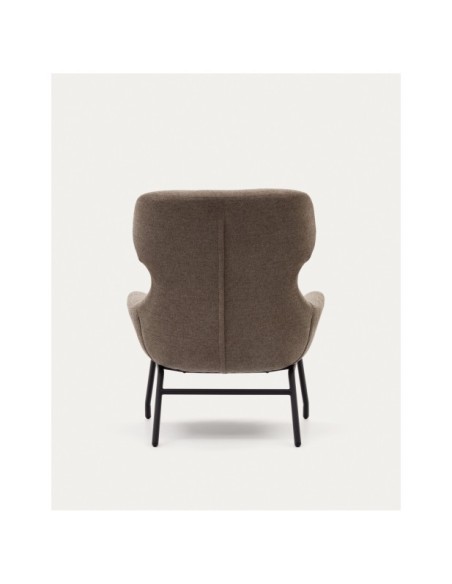 Butaca Belina de chenilla marrón claro y acero con acabado negro FSC 100% - Kave Home