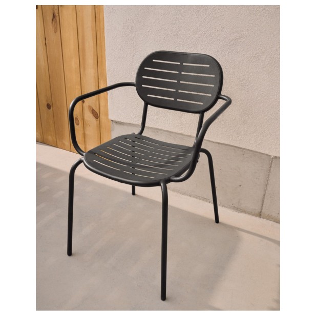 Silla apilable con reposabrazos de...