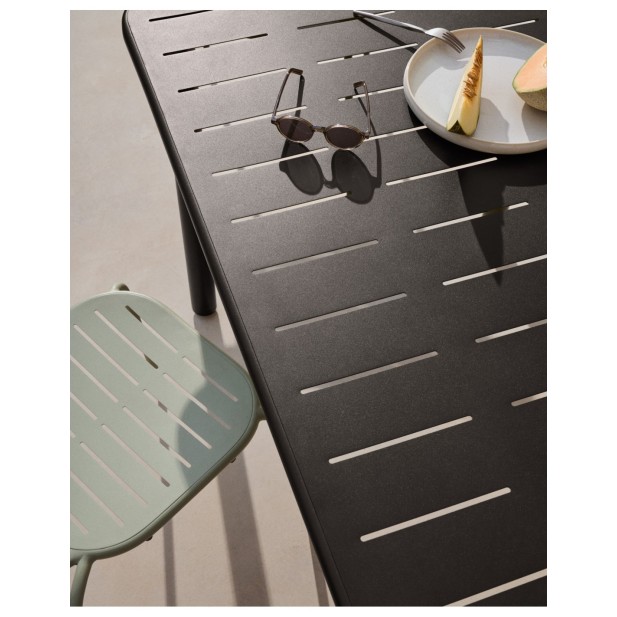 Mesa de exterior Brai de acero... Mesa de exterior Brai de acero...