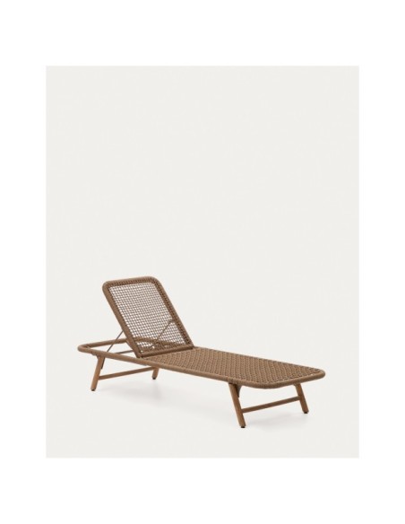 Tumbona Dandara estructura de acero cuerda beige y patas de madera maciza acacia FSC 100% - Kave Home