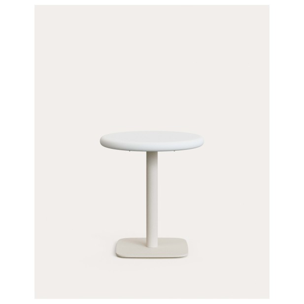 Mesa redonda de exterior Dina con sobre de cemento blanco Ø70cm y pie de acero blanco 48x48x72cm - Kave Home
