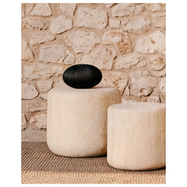 Mesa auxiliar Drasi de cemento con... Mesa auxiliar Drasi de cemento con...