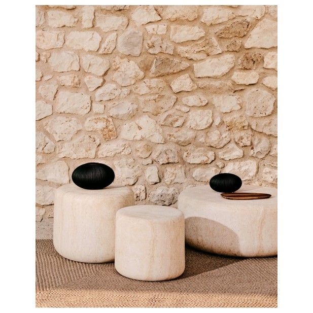 Mesa auxiliar Drasi de cemento con... Mesa auxiliar Drasi de cemento con...