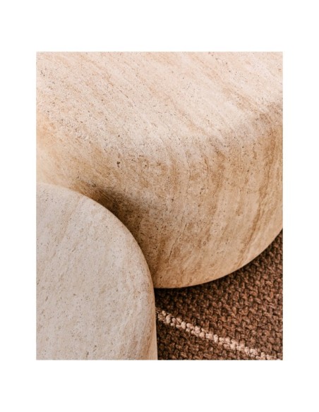 Mesa de centro Drasi de cemento con acabado efecto travertino Ø90 cm - Kave Home