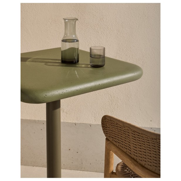 Mesa alta de exterior Esilda con... Mesa alta de exterior Esilda con...