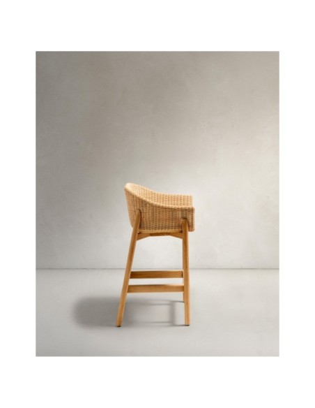 Taburete Galea de madera maciza de teca y ratán sintético 75 cm FSC 100% - Kave Home