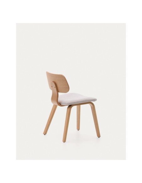 Silla Gena chenilla beige estructura de chapa de roble y madera de caucho - Kave Home