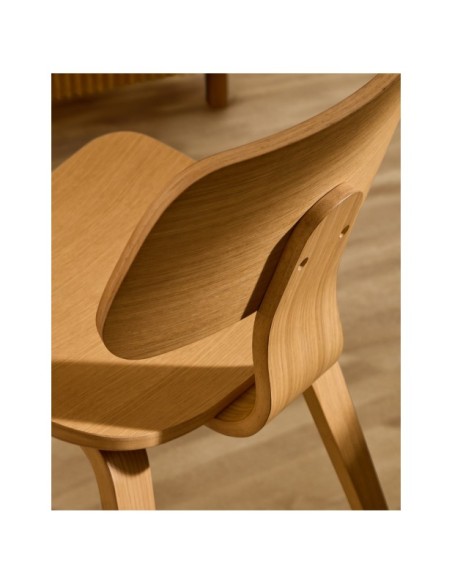 Silla Gena de chapa de roble y madera de caucho - Kave Home