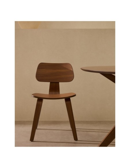 Silla Gena de chapa de nogal y madera de caucho - Kave Home
