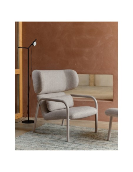 Butaca Inari beige y acero acabado pintado beige FSC Mix Credit - Kave Home