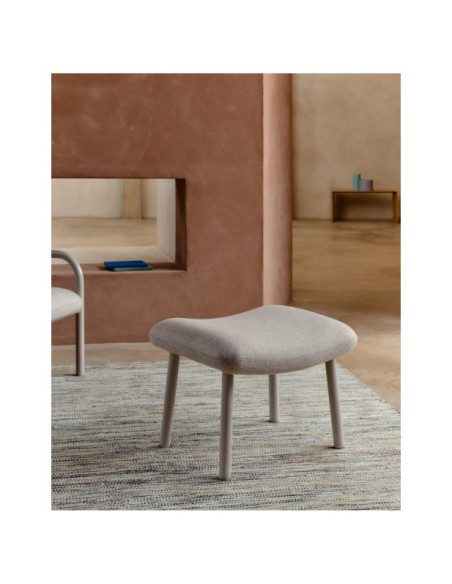 Reposapiés Inari beige y acero acabado pintado beige 60 x 50 cm FSC Mix Credit - Kave Home