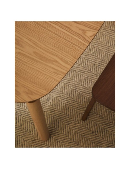 Mesa cuadrada Indara de chapa de fresno y madera maciza de caucho con acabado tono natural 100 x 100 cm - Kave Home