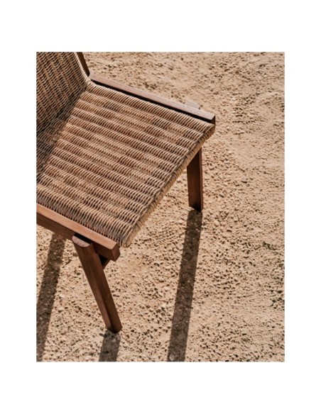Silla Itani de madera maciza de acacia y ratán sintético FSC 100% - Kave Home