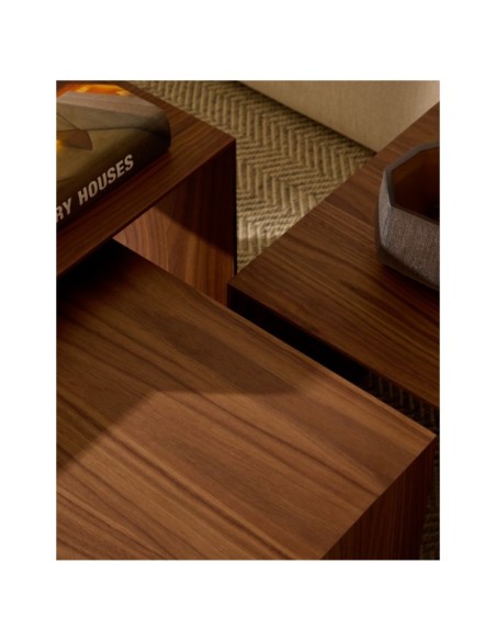 Set Litto de 3 mesas nido de chapa de nogal 60 x 40 / 51 x 36 / 42 x 31 cm - Kave Home