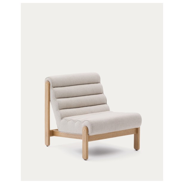 Butaca Magira beige de madera maciza de roble con acabado tono natural - Kave Home
